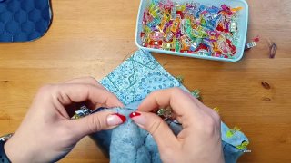 Táska test alsó részének összeállítása